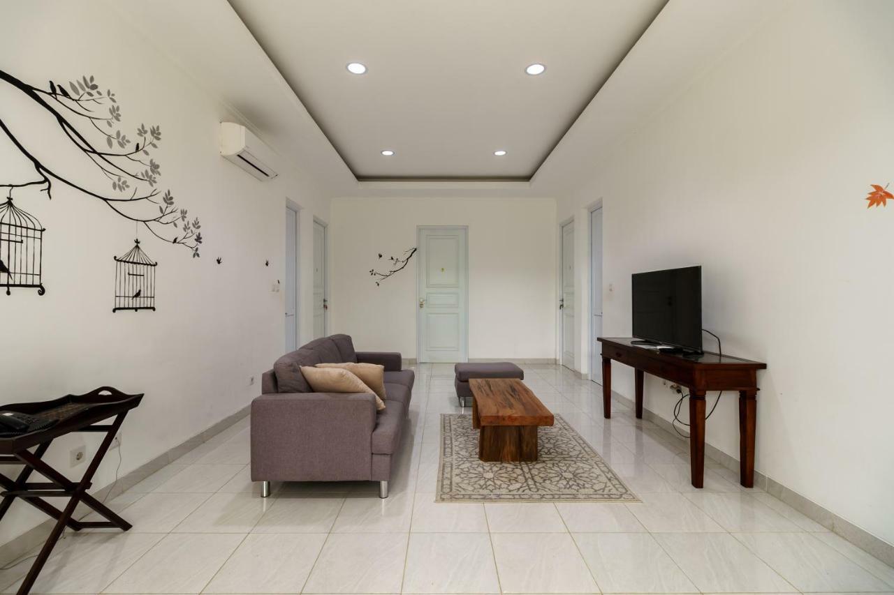 Reddoorz Plus Near Exit Toll Puncak 2 Богор Экстерьер фото