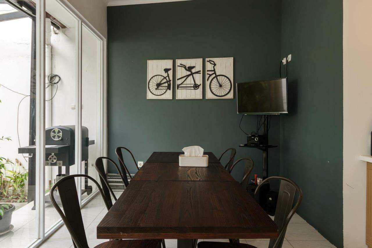 Reddoorz Plus Near Exit Toll Puncak 2 Богор Экстерьер фото